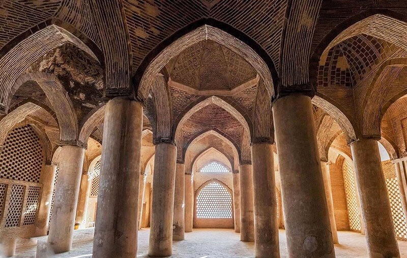 تور گردشگری یک روزه اصفهان