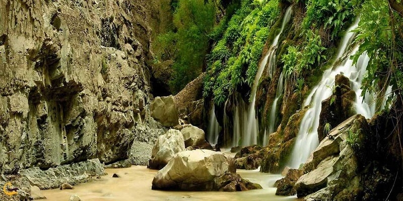 تور آبشار وارک