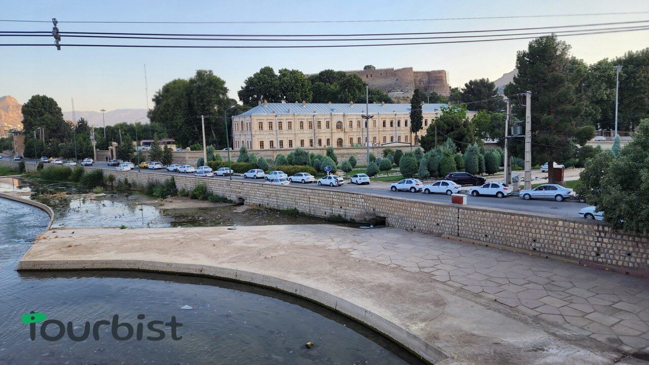 تور یک روزه خرم آباد