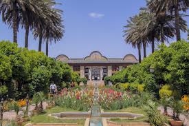 تور شیراز گردی یک روزه