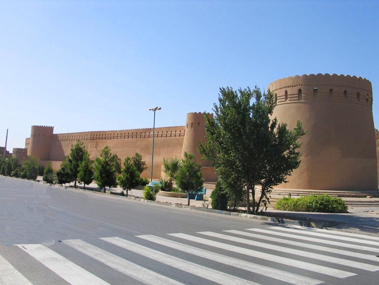 تور ارزان یزد