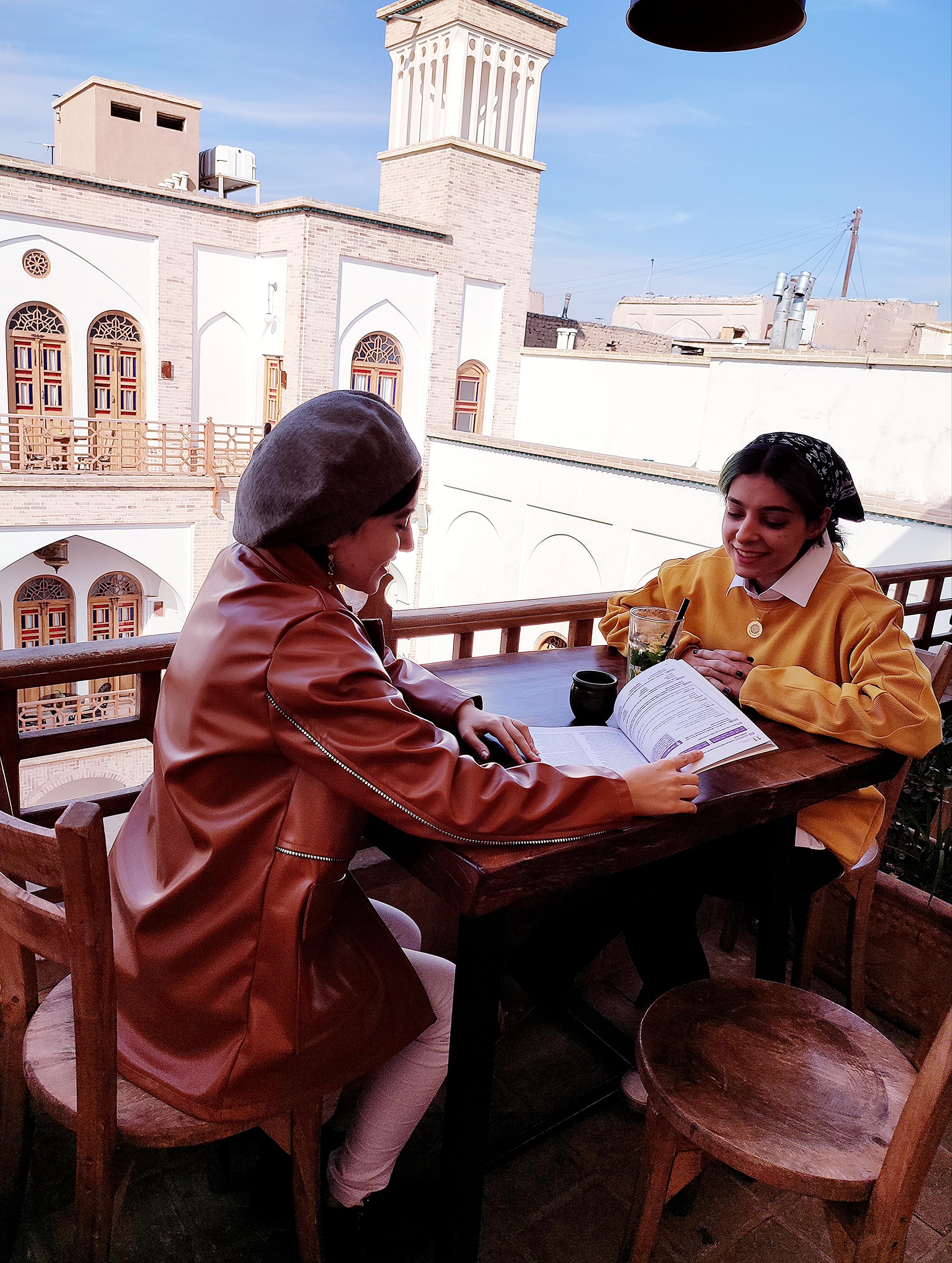  تور کافه گردی