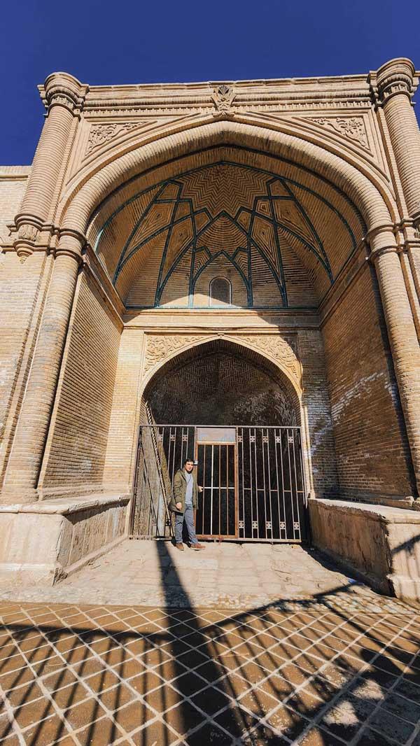 تور قم گردی