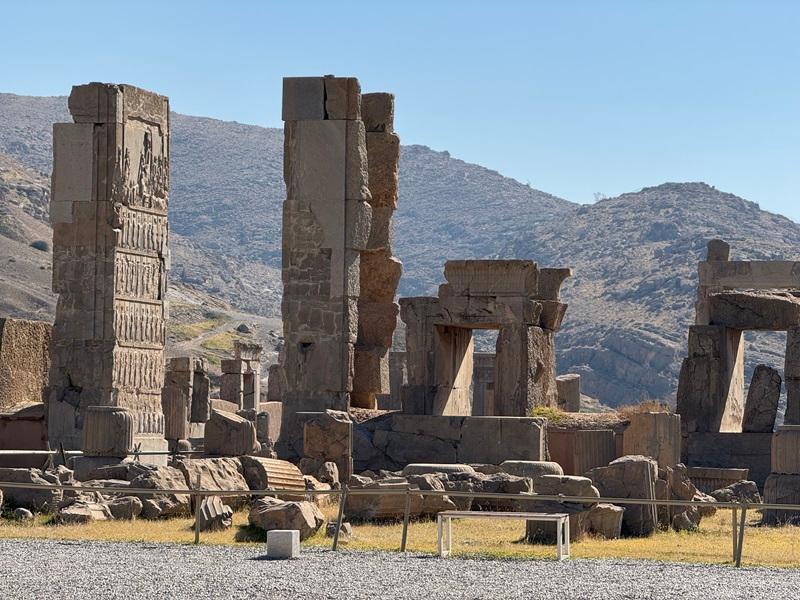 تور تخت جمشید از شیراز