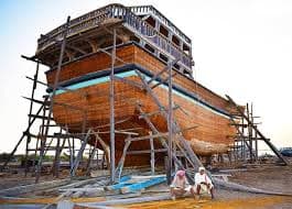 بازدید از کارگاههای سنتی لنجسازی